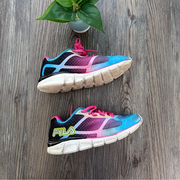 Fila Other - Fila Girls running shoes size 1